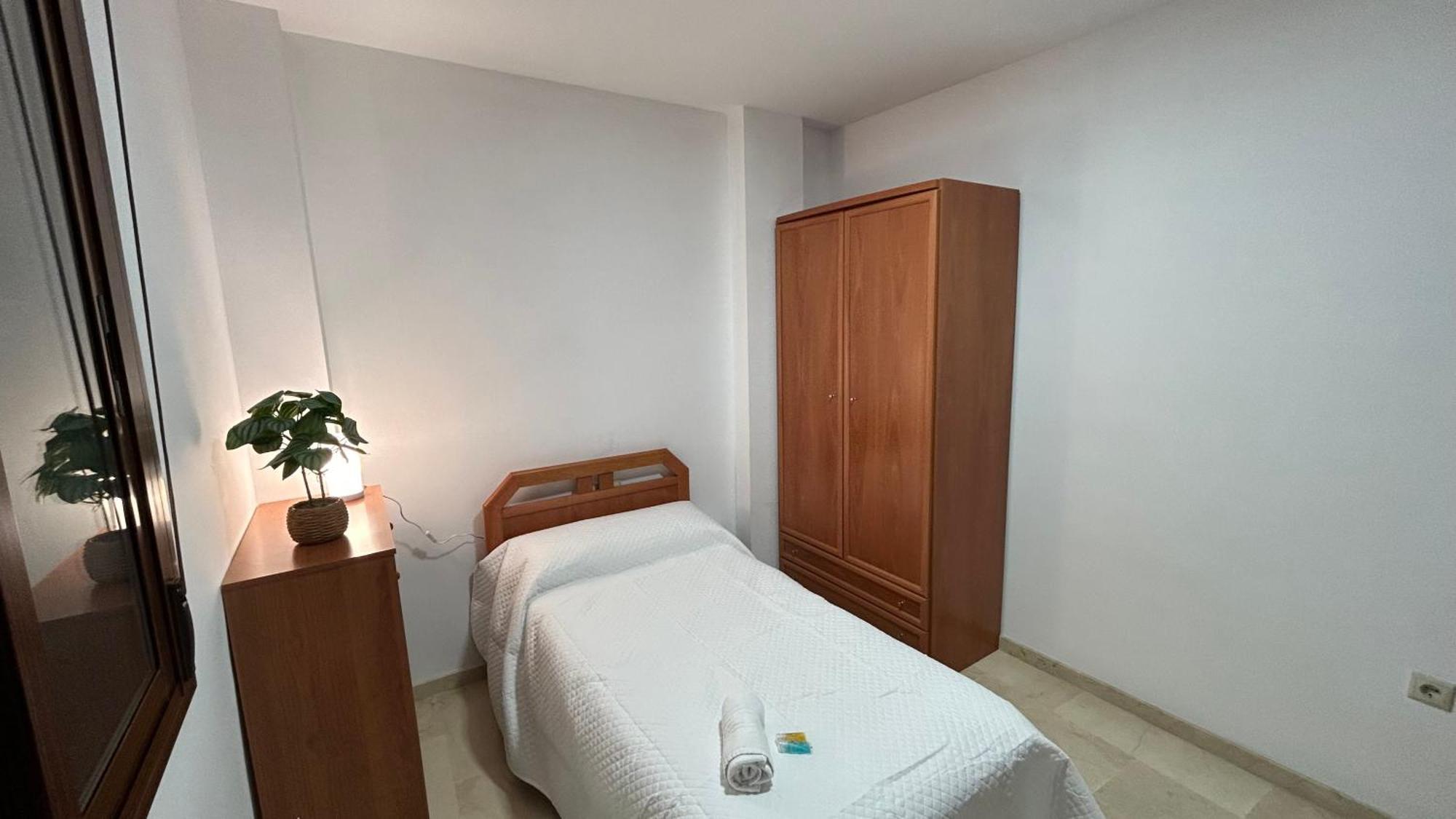 Apartmán Piso Compartido Delyrent En San Ildefonso Jaén Exteriér fotografie